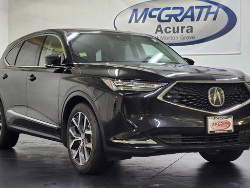 Used 2024 Acura MDX SH-AWD w/ Technology Package image 2