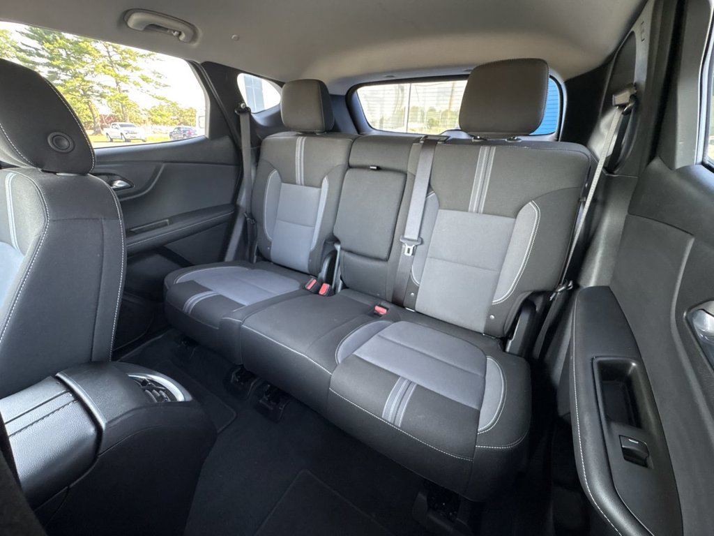 Certified 2025 Chevrolet Blazer LT AWD/4WD image 23