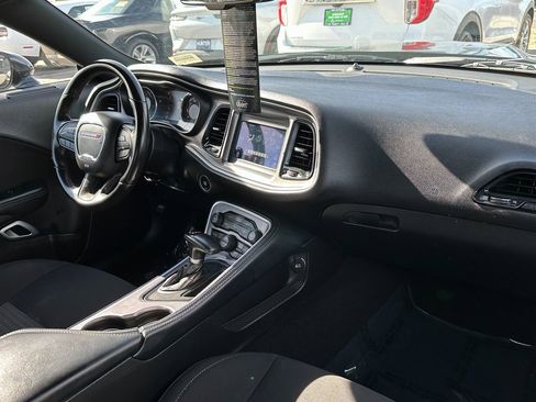 Certified 2022 Dodge Challenger GT image 12