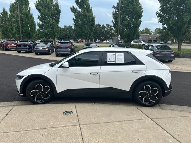Used 2024 Hyundai Ioniq 5 SEL RWD image 4