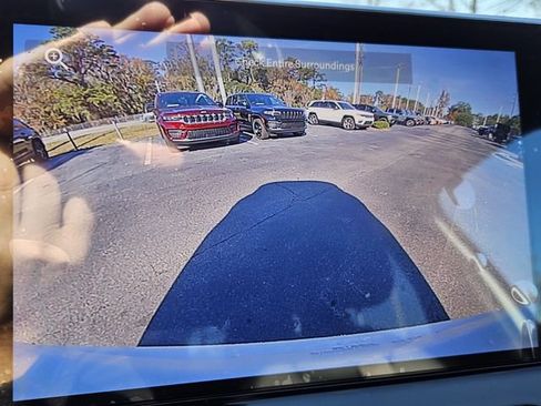 New 2026 Jeep Compass Latitude AWD/4WD image 18