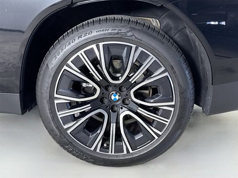 Used 2025 BMW X3 xDrive30i w/ Premium Package image 27