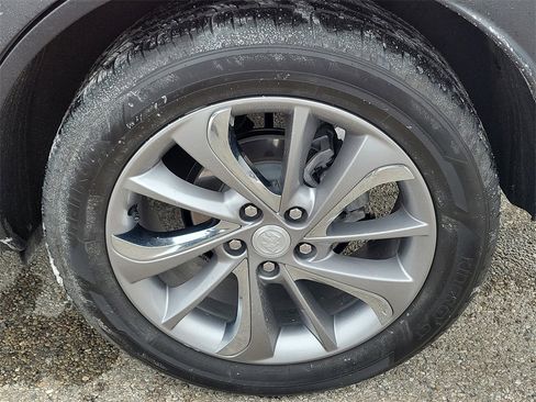 Used 2023 Buick Encore GX Essence w/ Experience Buick Package image 4