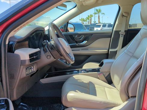 Used 2022 Lincoln Corsair Grand Touring AWD/4WD image 14