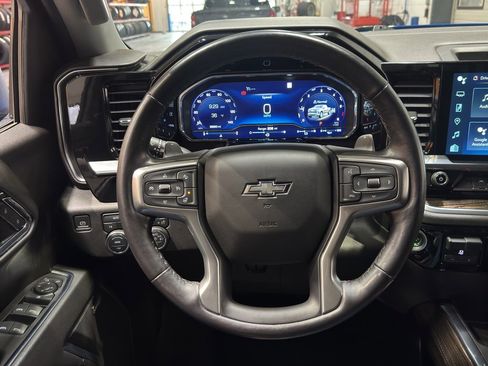 Used 2022 Chevrolet Silverado 1500 RST w/ Convenience Package II image 24