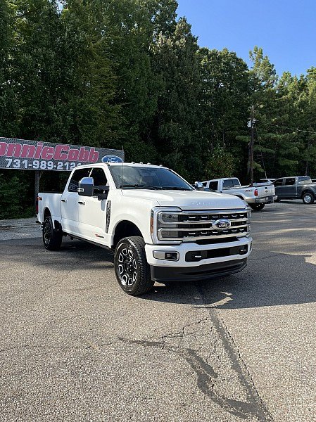 Used 2024 Ford F250 Platinum AWD/4WD image 1
