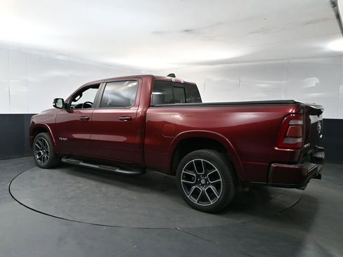 Used 2019 RAM 1500 Laramie AWD/4WD image 3