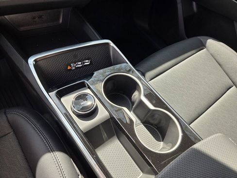 New 2026 Chevrolet Equinox LT w/ Convenience Package II image 29