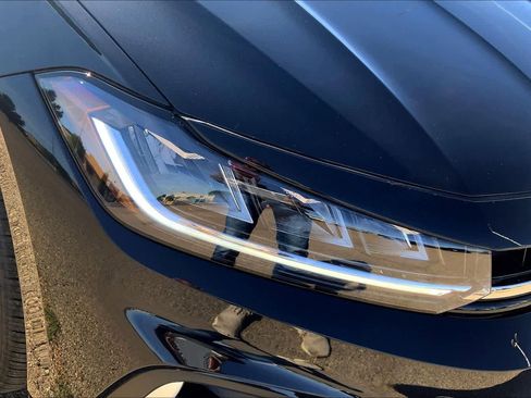 New 2026 Volkswagen Jetta SE FWD image 13