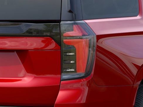 New 2026 Chevrolet Suburban LS RWD image 11