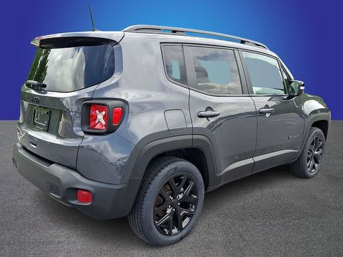 Used 2023 Jeep Renegade Altitude AWD/4WD image 4