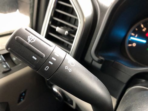 Used 2018 Ford F150 XLT w/ Equipment Group 301A Mid image 27