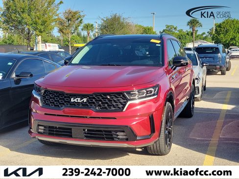 Used 2022 Kia Sorento SX AWD/4WD image 3