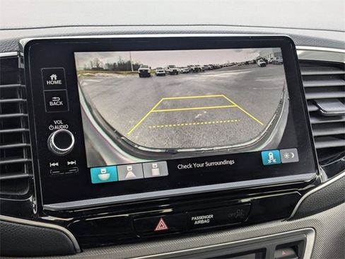 Used 2025 Honda Ridgeline RTL image 12