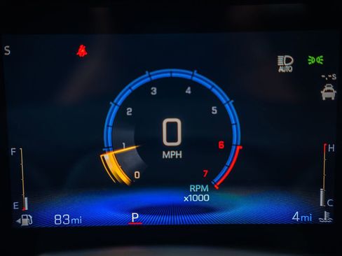 New 2026 Chevrolet Trax RS w/ Sunroof Package FWD image 43