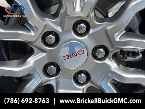 New 2024 GMC Terrain Denali w/ Denali Premium Package image 14