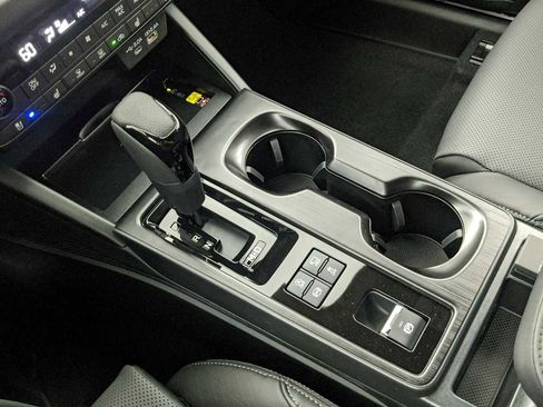 New 2026 Subaru Outback Touring XT AWD/4WD image 18