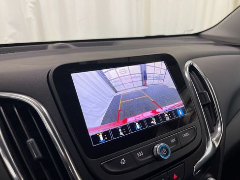 Used 2024 Chevrolet Equinox LT image 12