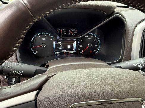 Used 2018 GMC Canyon SLT w/ Driver Alert Package image 19