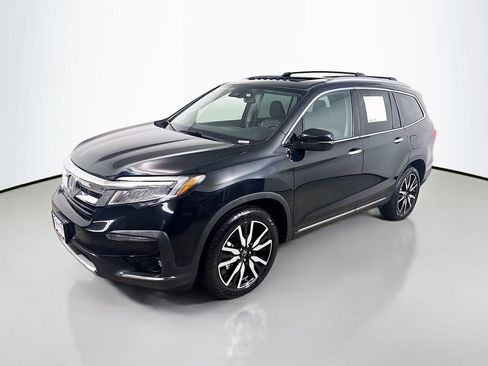 Used 2021 Honda Pilot Touring image 3