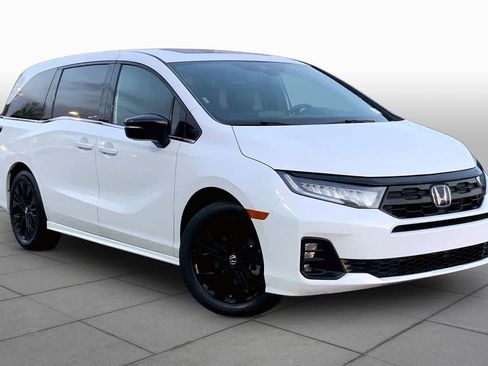 Used 2025 Honda Odyssey Sport-L image 3