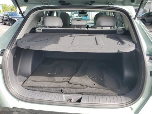 Used 2024 Hyundai Kona SEL FWD image 6