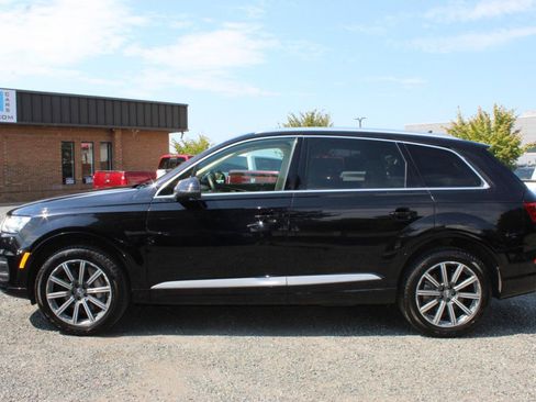 Used 2018 Audi Q7 3.0T Prestige w/ Prestige Package AWD/4WD image 3