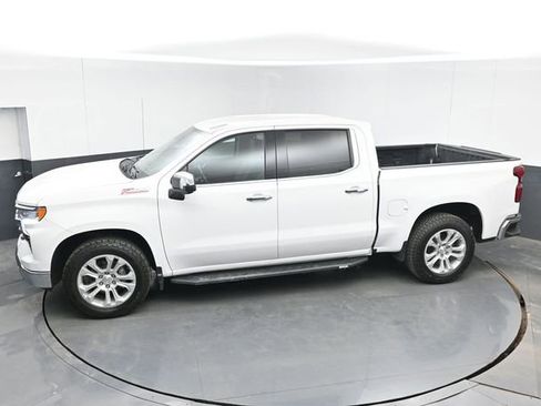 Used 2023 Chevrolet Silverado 1500 LTZ w/ LTZ Convenience Package II AWD/4WD image 37