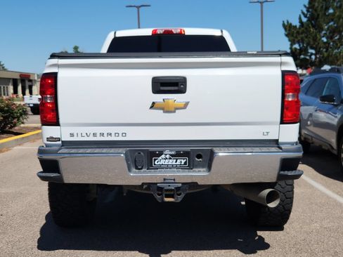 Used 2017 Chevrolet Silverado 2500 LT AWD/4WD image 10