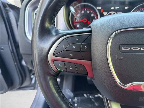 Used 2019 Dodge Charger SXT w/ Leather Interior Group RWD image 15