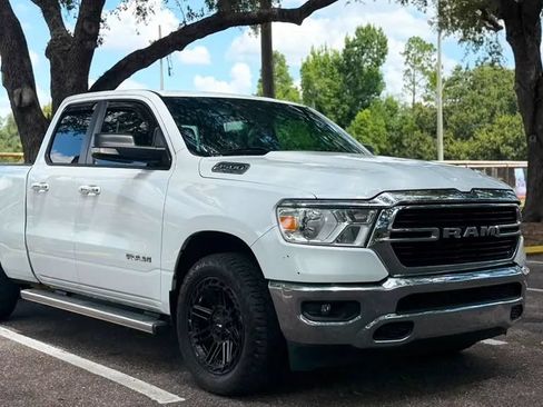 Used 2019 RAM 1500 Big Horn RWD image 3