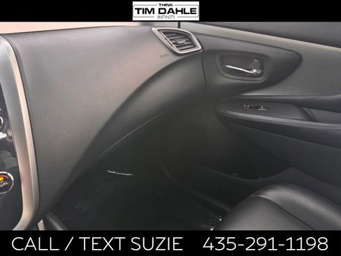 Used 2023 Nissan Murano SV AWD/4WD image 13