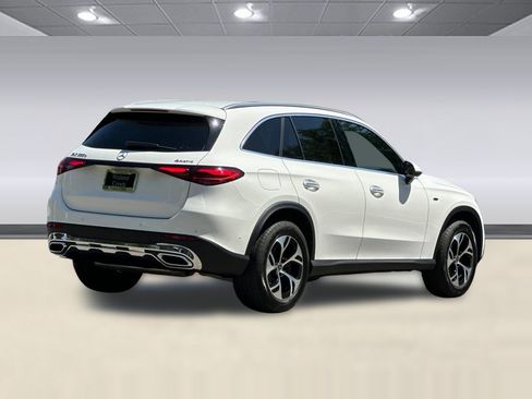 Certified 2025 Mercedes-Benz GLC 350e 4MATIC image 8