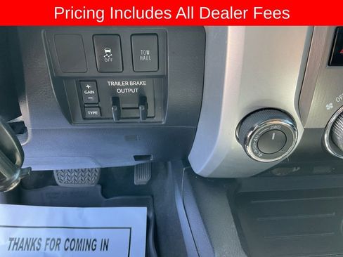 Used 2017 Toyota Tundra SR5 AWD/4WD image 11