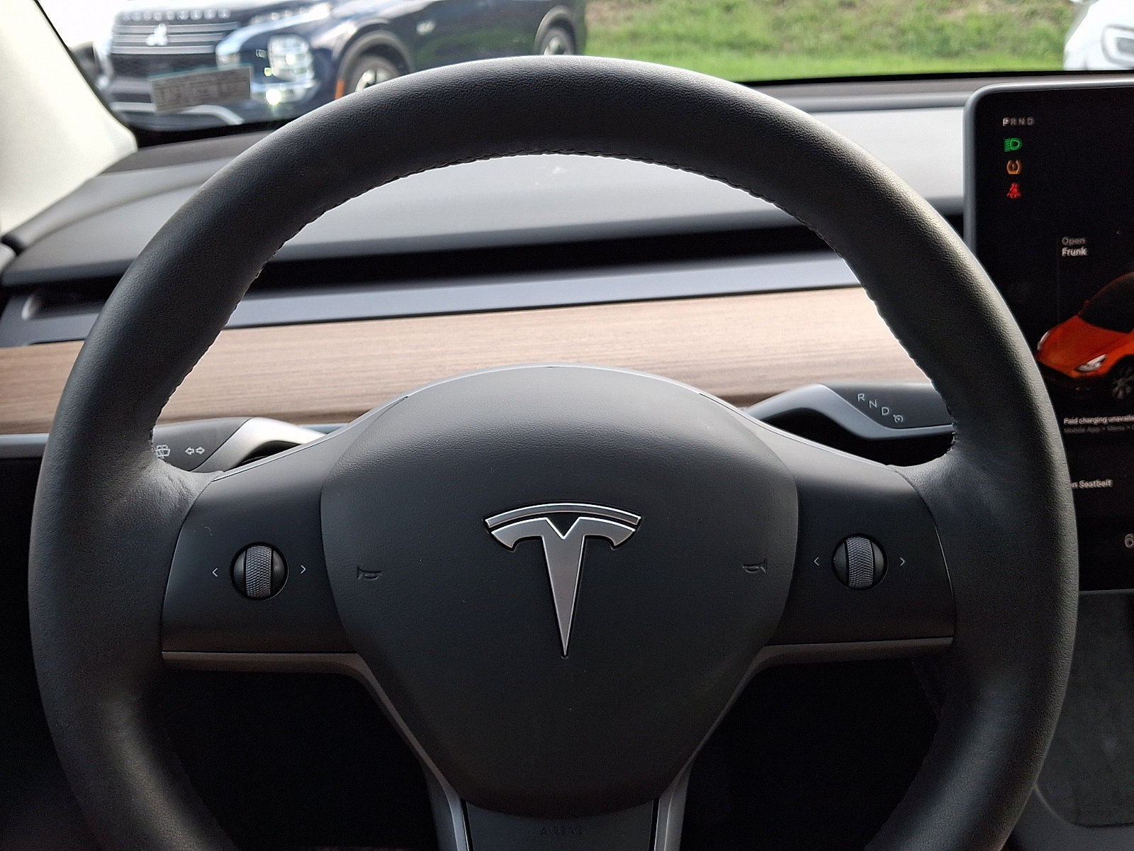 Used 2024 Tesla Model Y Long Range RWD image 17