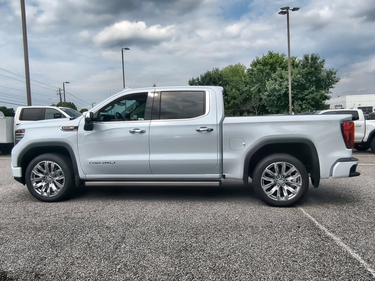 Used 2026 GMC Sierra 1500 Denali AWD/4WD image 5