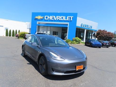Used 2020 Tesla Model 3 Standard Range Plus RWD image 30