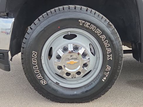 Used 2024 Chevrolet Silverado 3500 LT w/ Convenience Package AWD/4WD image 12