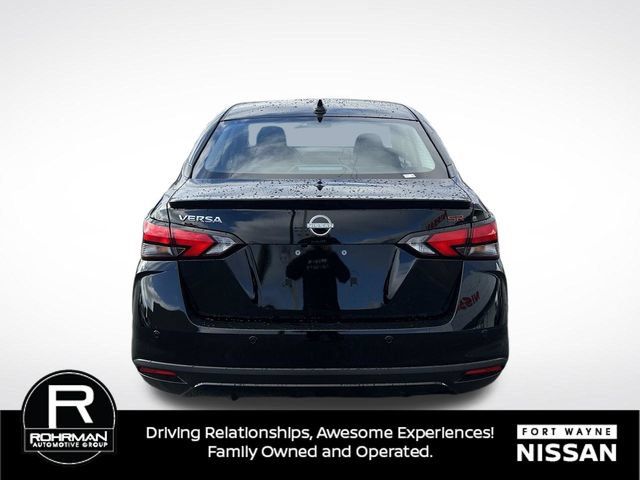 Used 2025 Nissan Versa SR w/ Trunk Package FWD image 8