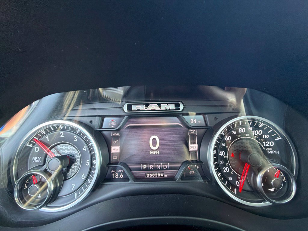 Used 2020 RAM 1500 Laramie AWD/4WD image 8