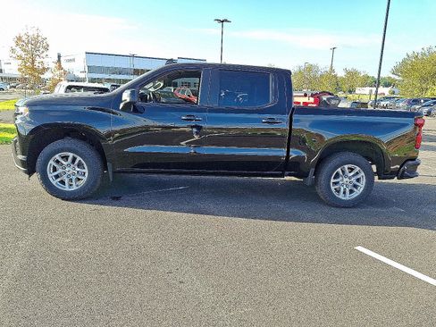 Used 2022 Chevrolet Silverado 1500 RST image 4