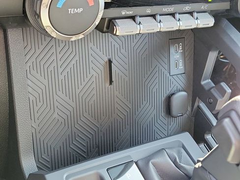 Used 2026 Toyota Tacoma SR image 12