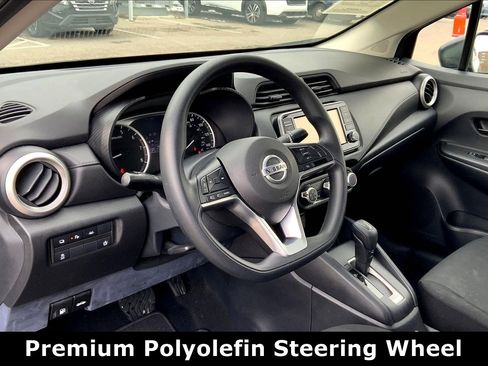 Used 2022 Nissan Versa S image 15