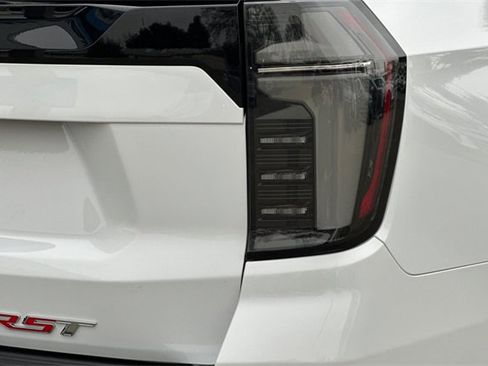 New 2026 Chevrolet Suburban RST w/ RST Capability Package image 38