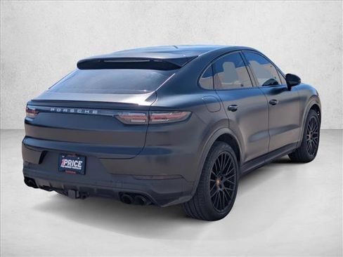 Used 2020 Porsche Cayenne S image 5