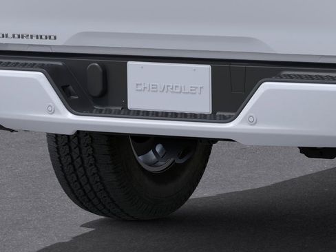 New 2026 Chevrolet Colorado LT RWD image 14