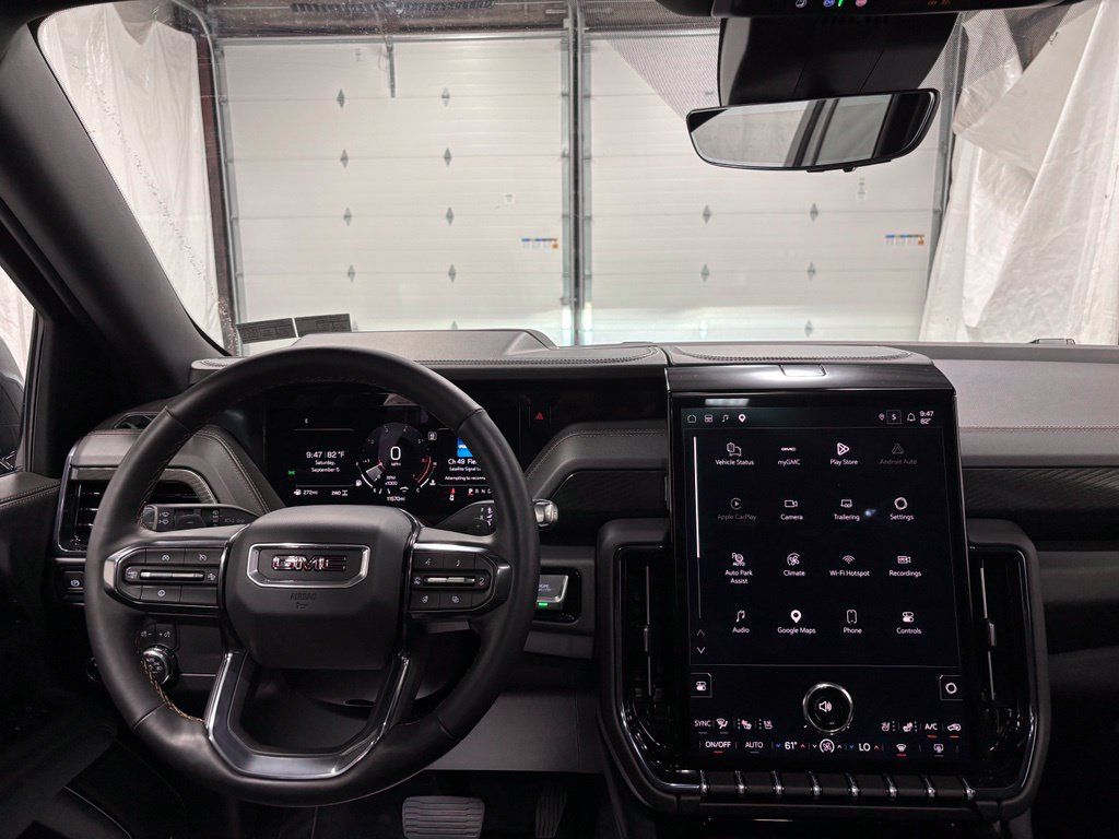 Used 2026 GMC Yukon XL AT4 w/ AT4 Premium Package AWD/4WD image 15