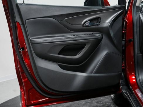 Used 2022 Buick Encore Preferred w/ Safety Package image 11