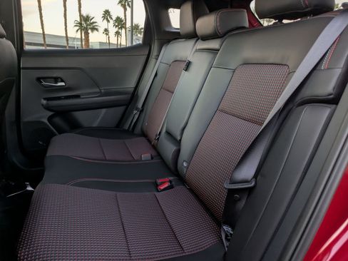 New 2026 Nissan Kicks SR FWD image 11