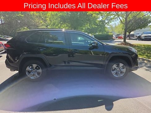 Used 2024 Toyota RAV4 XLE w/ Convenience Package AWD/4WD image 10